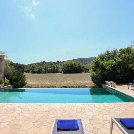 Mares Villa